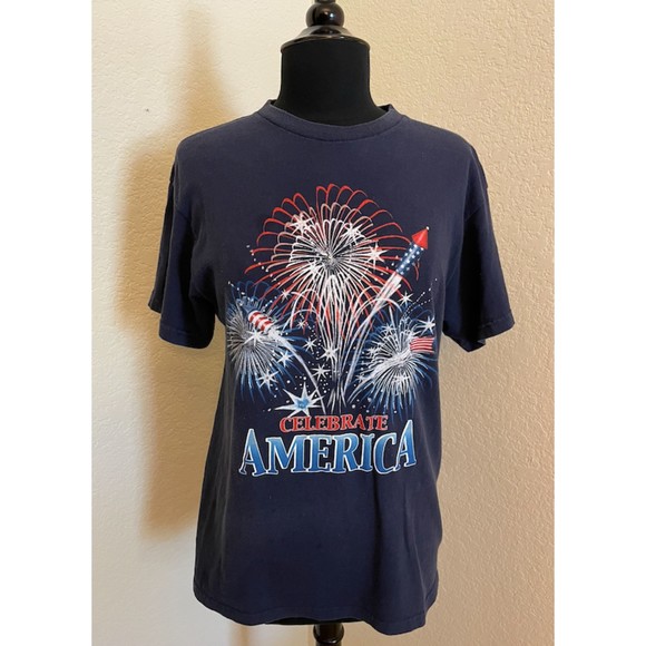 Lifestyle Classics Rhinestone Celebrate America Fireworks Tee- Sz M - Picture 1 of 6